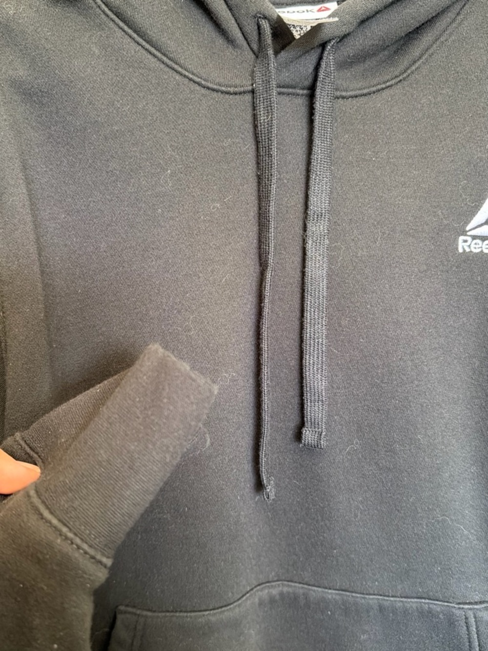 Reebok Black Pullover Hoodie with Small Logo - Picture 3 of 4